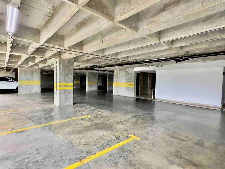 2001 Charming Apartment In El Poblado Medellín